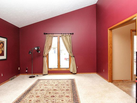 5th image of 6565 Brookhills Ct SE