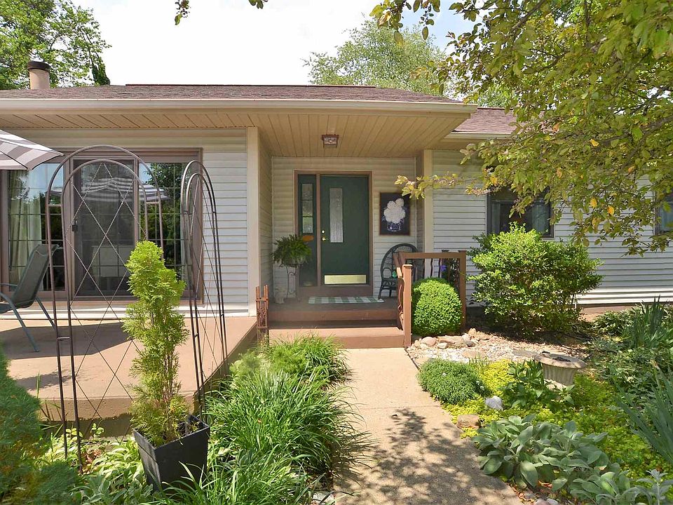 1st image of 1707 E Thornton Dr