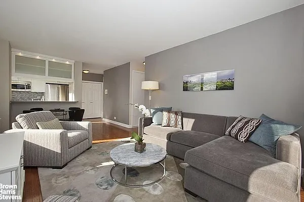 Rented by Brown Harris Stevens | media 16