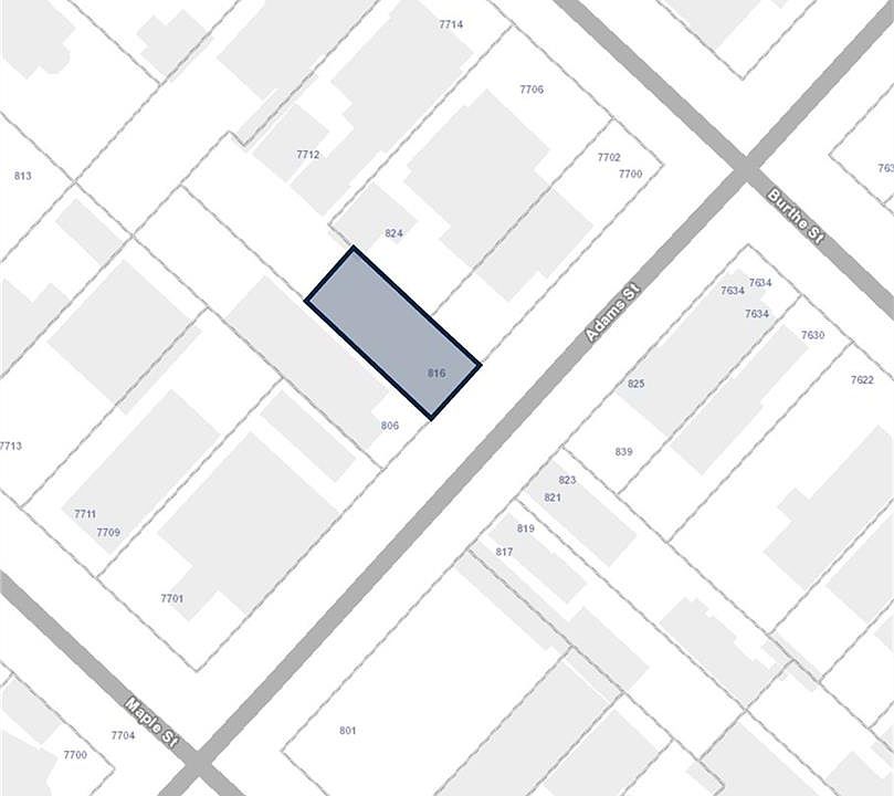 1st image of 816 Adams St