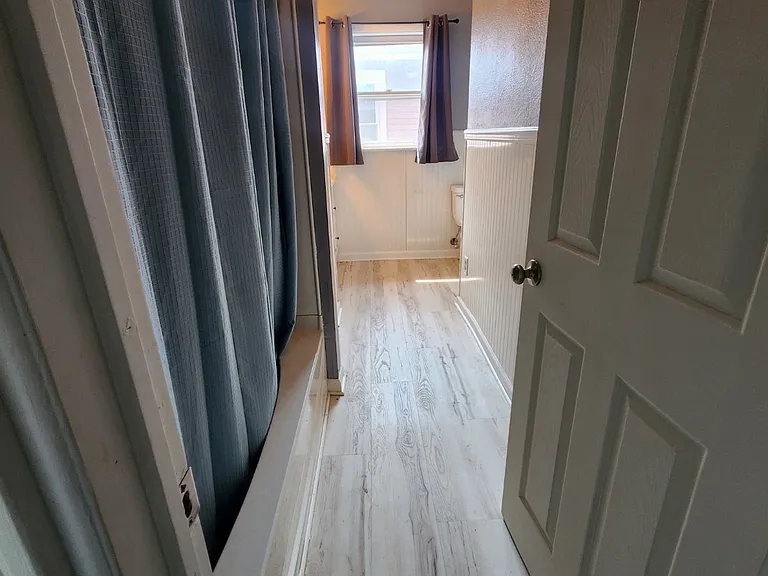119 N Richmond St — Photo 9