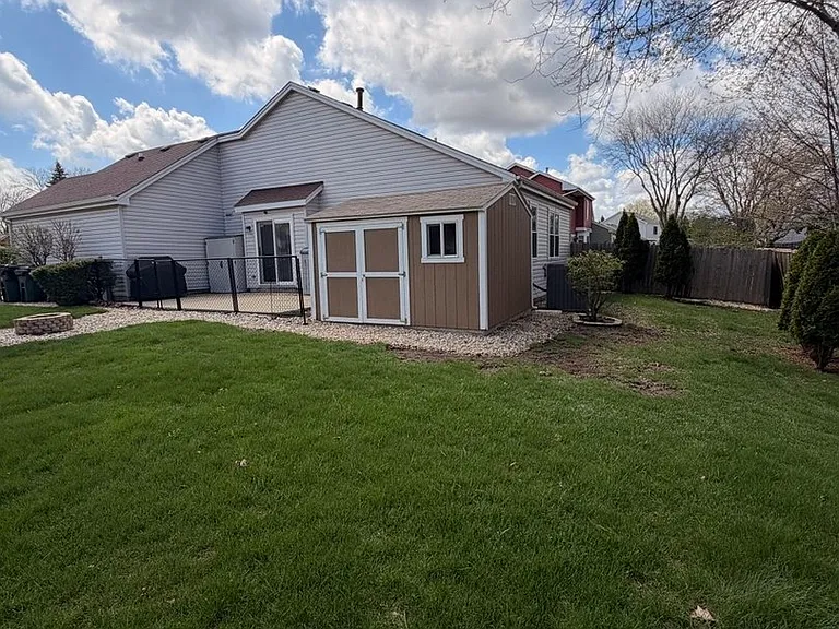 1219 Huntington Dr — Photo 25