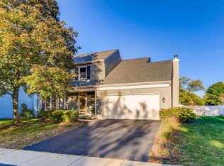 2735 Ridge Rd, Aurora, IL 60504