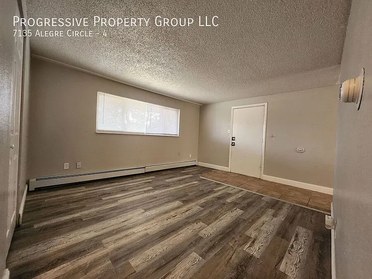 7135 Alegre Cir #4 — Photo 8