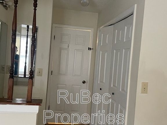 4th image of 525 Lex Dr #3
