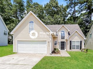 420 Buffington Dr, Union City, GA 30291