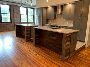 305 E Monroe St APT 2H, Springfield, IL 62701