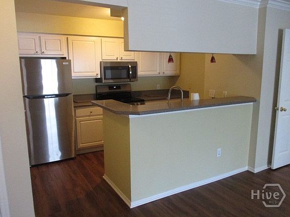 4th image of 12300 Apache Avenue #1706