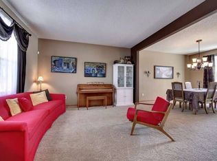1712 116th Ave NE, Blaine, MN 55449