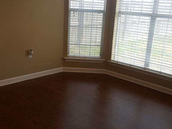 3rd image of 4128 Chelsea Wood Cv