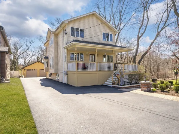 161 W Greenfield Ave, Lombard, IL 60148