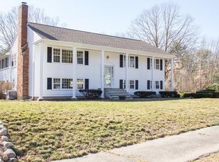 49 Cypress St, Medfield, MA 02052