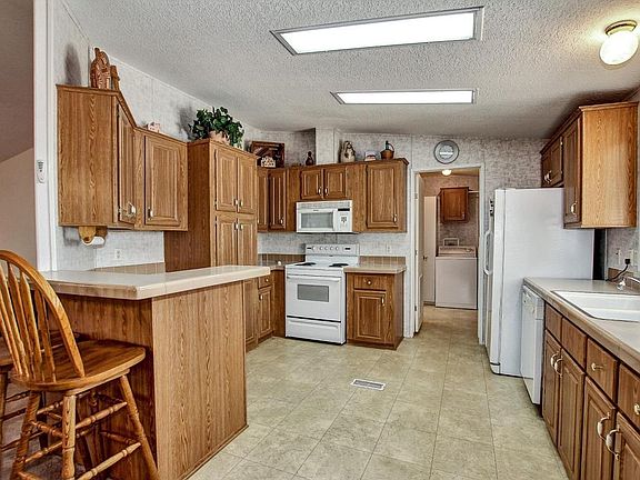 2nd image of 7438 E Iran Ct