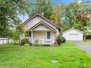 208 W 3rd St, Nooksack, WA 98276