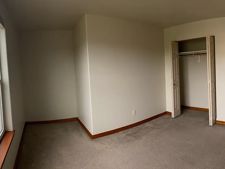 59 Kimball Ave — Photo 8