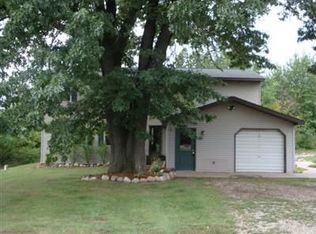 3620 Pioneer Rd, Osseo, MI 49266