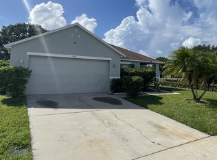 500 Berry James Ct, Kissimmee, FL 34744