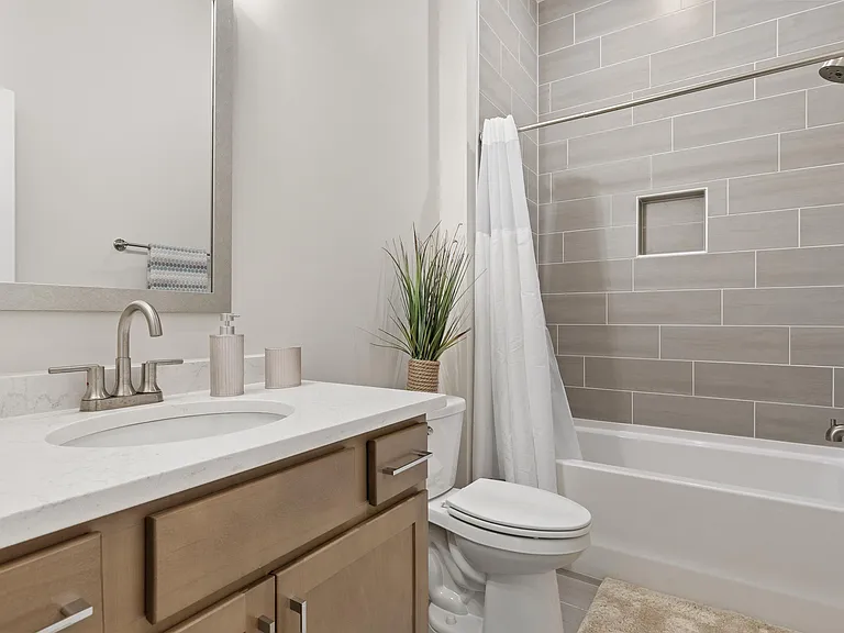 4652 Silas Ave — Photo 23