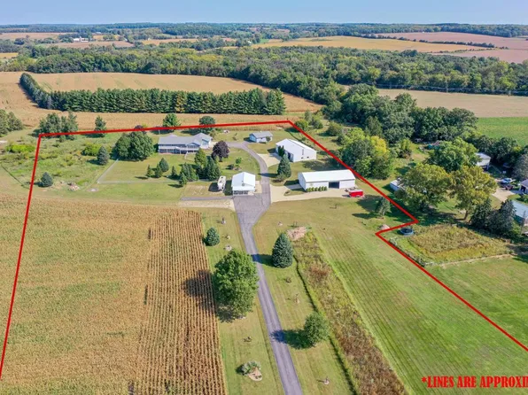 9702 W State Road 81, Beloit, WI 53511