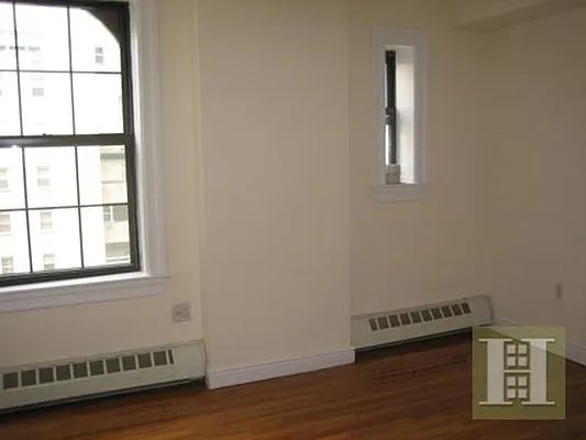 Rented by Halstead Real Estate | media 7