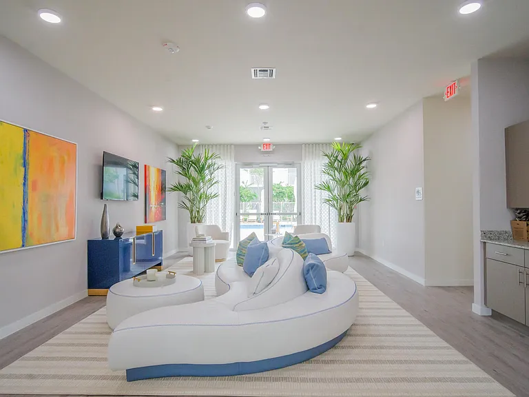 Atlantica at Dania Beach — Photo 10