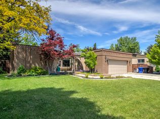8076 S Willow Stream Dr, Cottonwood Heights, UT 84093