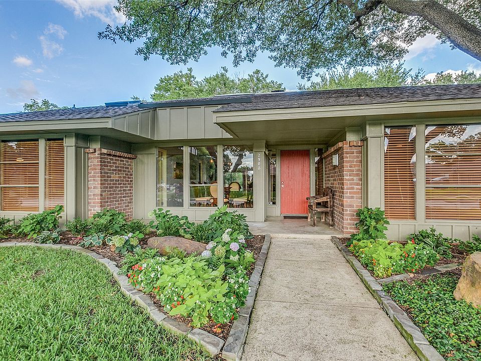 1st image of 2908 Creekbend Dr