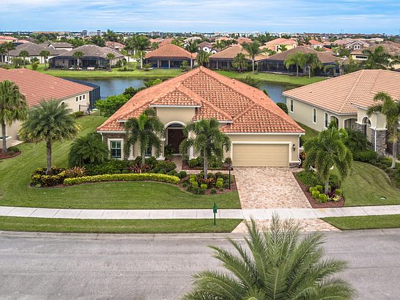 2nd image of 3127 Lamanga Dr