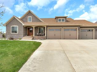 1804 4th St NE, Willmar, MN 56201