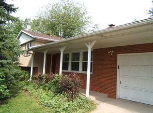 1440 Merton Dr, Columbus, OH 43229