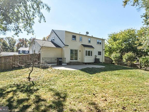 2nd image of 656 Eric Ct