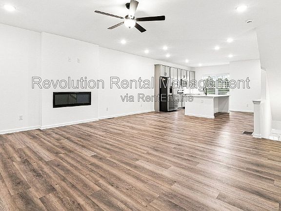 4th image of 34 Nickel Dr