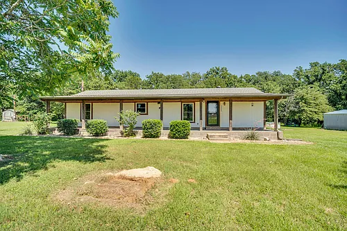 5425 County Road 319 Photo 1