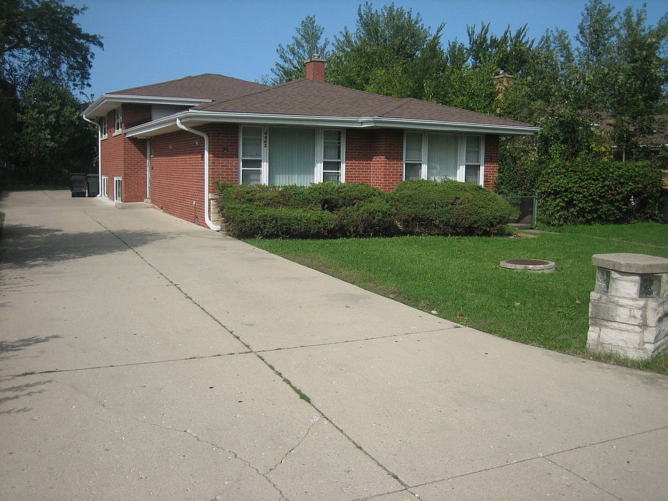 1st image of 4462 W Greenleaf Ave