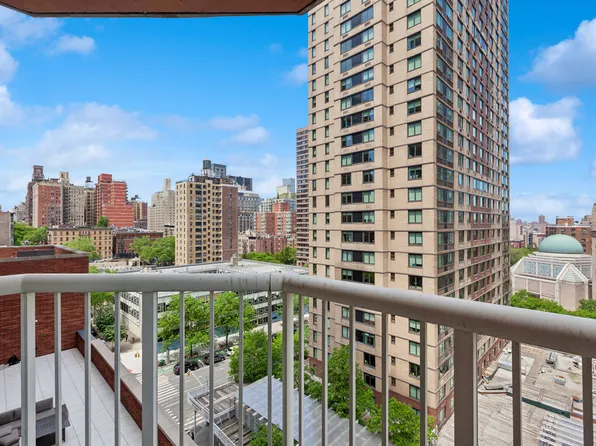 206 East 95th Street 12B image 11 of 12