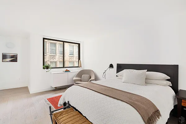 Sold by Halstead Real Estate | media 15