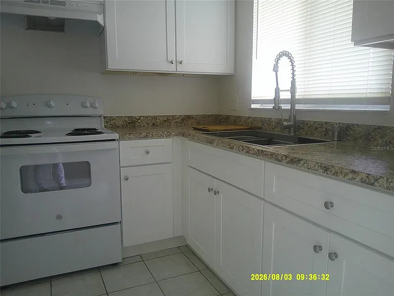 291 Flower Ln — Photo 12