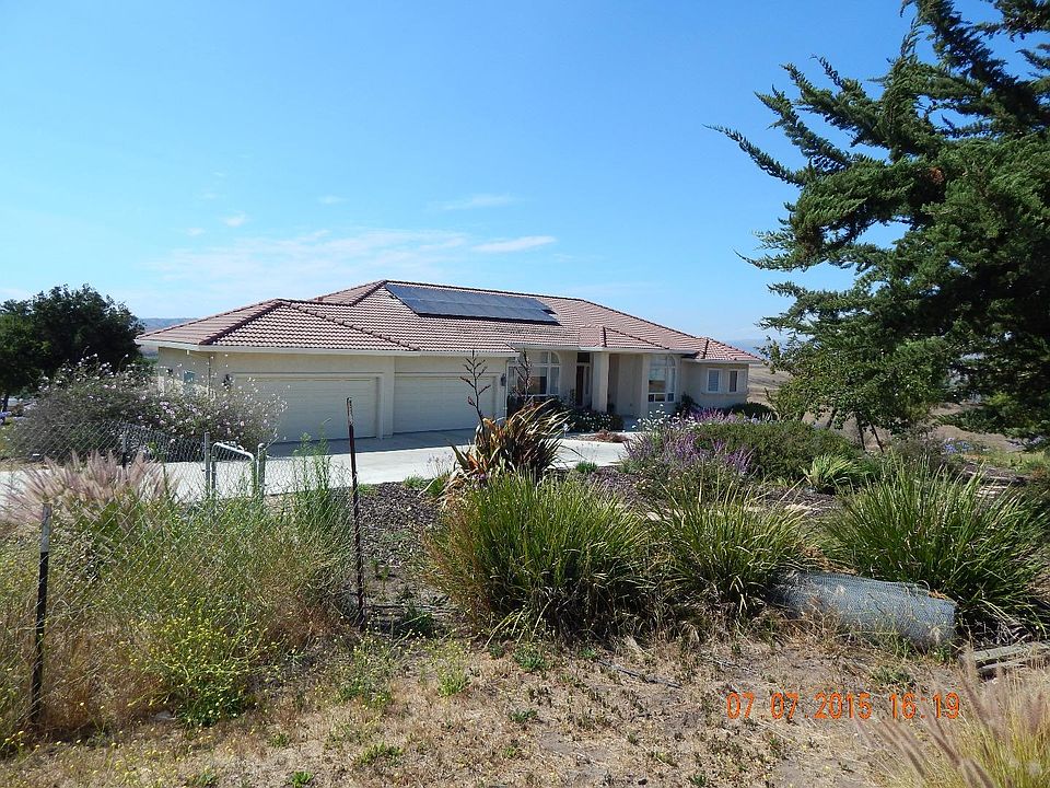 1st image of 320 Taryn Ct
