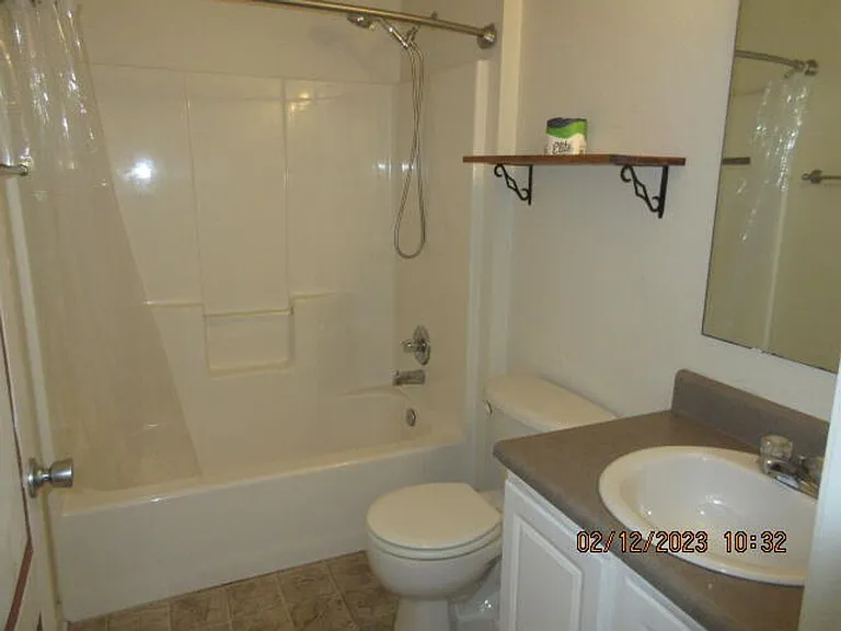 2025 Catline Cir — Photo 4