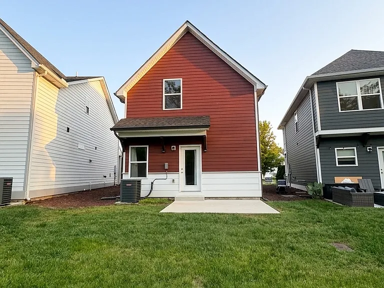 327 Lakeside Park Dr #82 — Photo 3