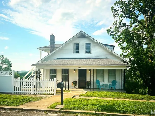 423 E 3rd St, Hermann, MO 65041