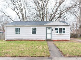 104 Gilbert Ter, Machesney Park, IL 61115