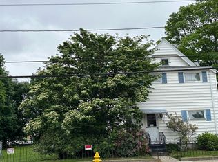 9 Coburn Ave, Worcester, MA 01604