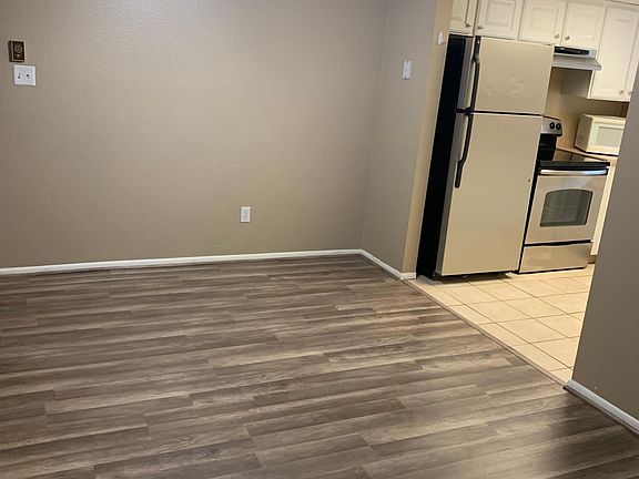 5th image of 1440 Vega Cir APT 5