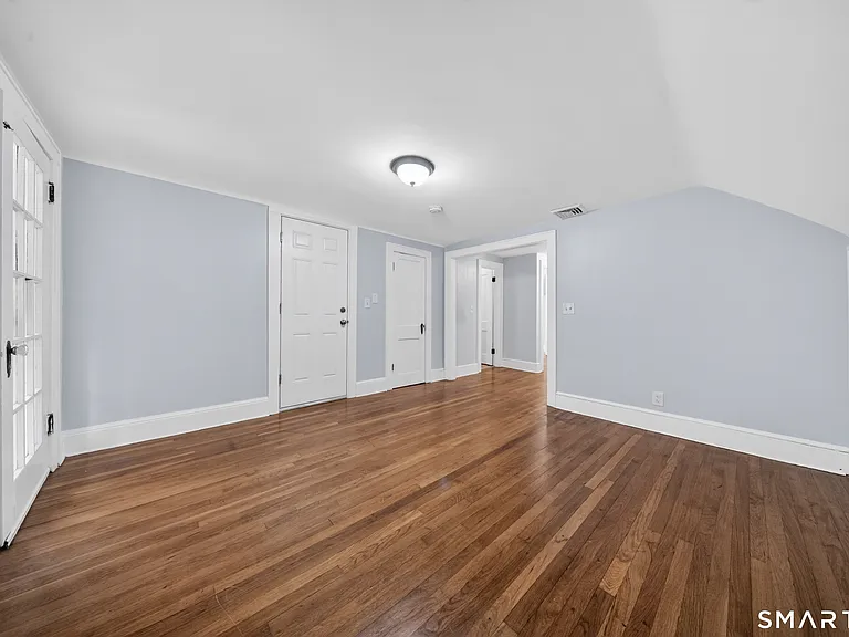260 N Main St #3 — Photo 2