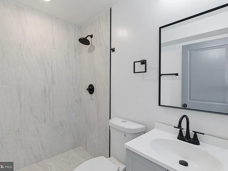 630 W Cumberland St #3 — Photo 5