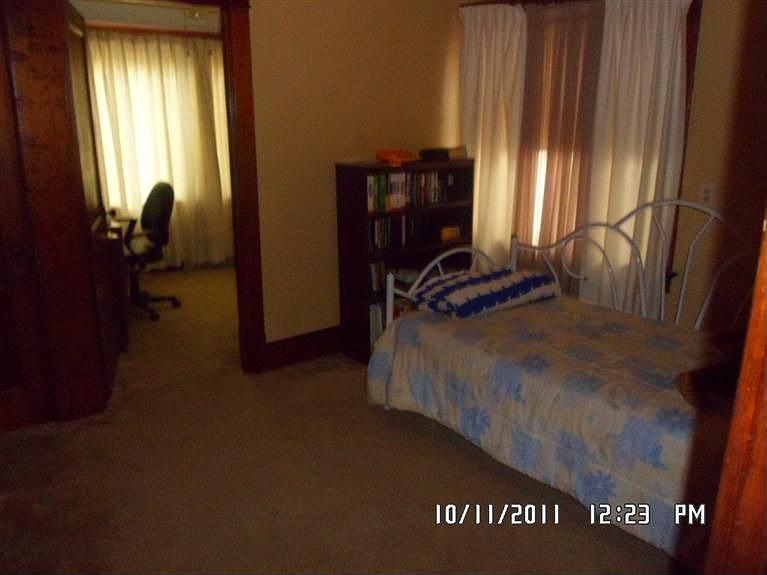 11060315