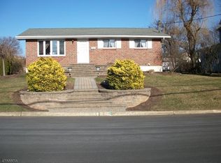 306 1st Ave, Phillipsburg, NJ 08865
