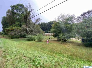 7121 Moores Mill Rd, Huntsville, AL 35811