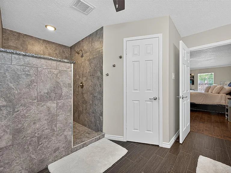 3602 Blue Cypress Dr — Photo 40